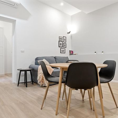 Piazza Maggiore White Apartment Bologna Exterior photo